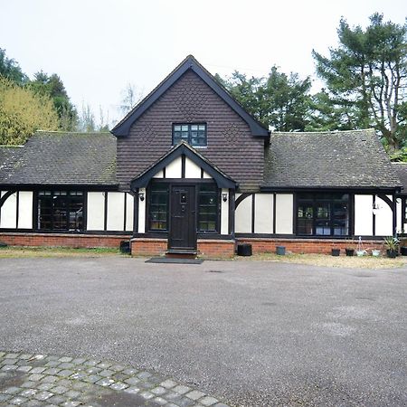 Beautiful Cottage In Brentwood Kelvedon Hatch Exteriör bild