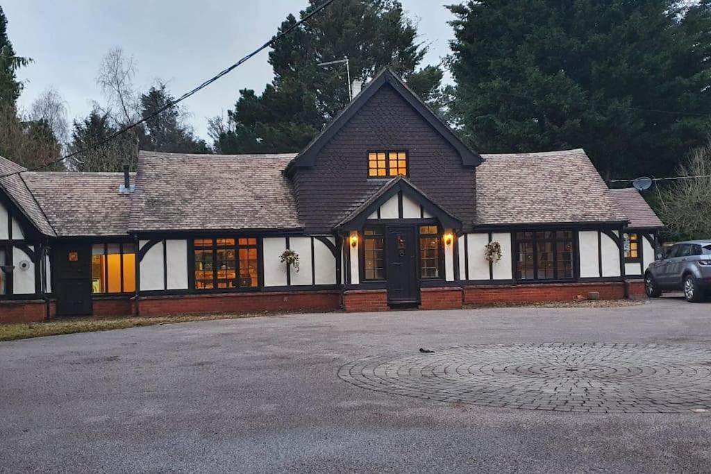 Beautiful Cottage In Brentwood Kelvedon Hatch Exteriör bild