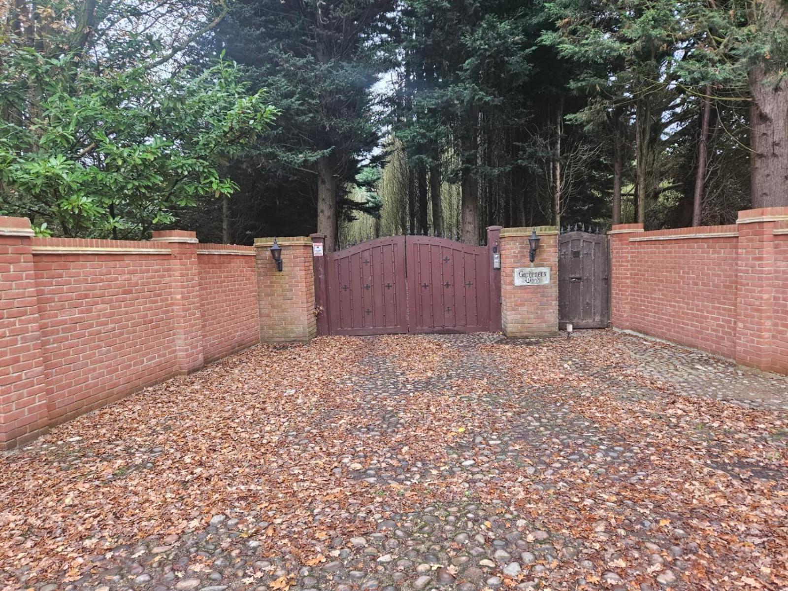 Beautiful Cottage In Brentwood Kelvedon Hatch Exteriör bild