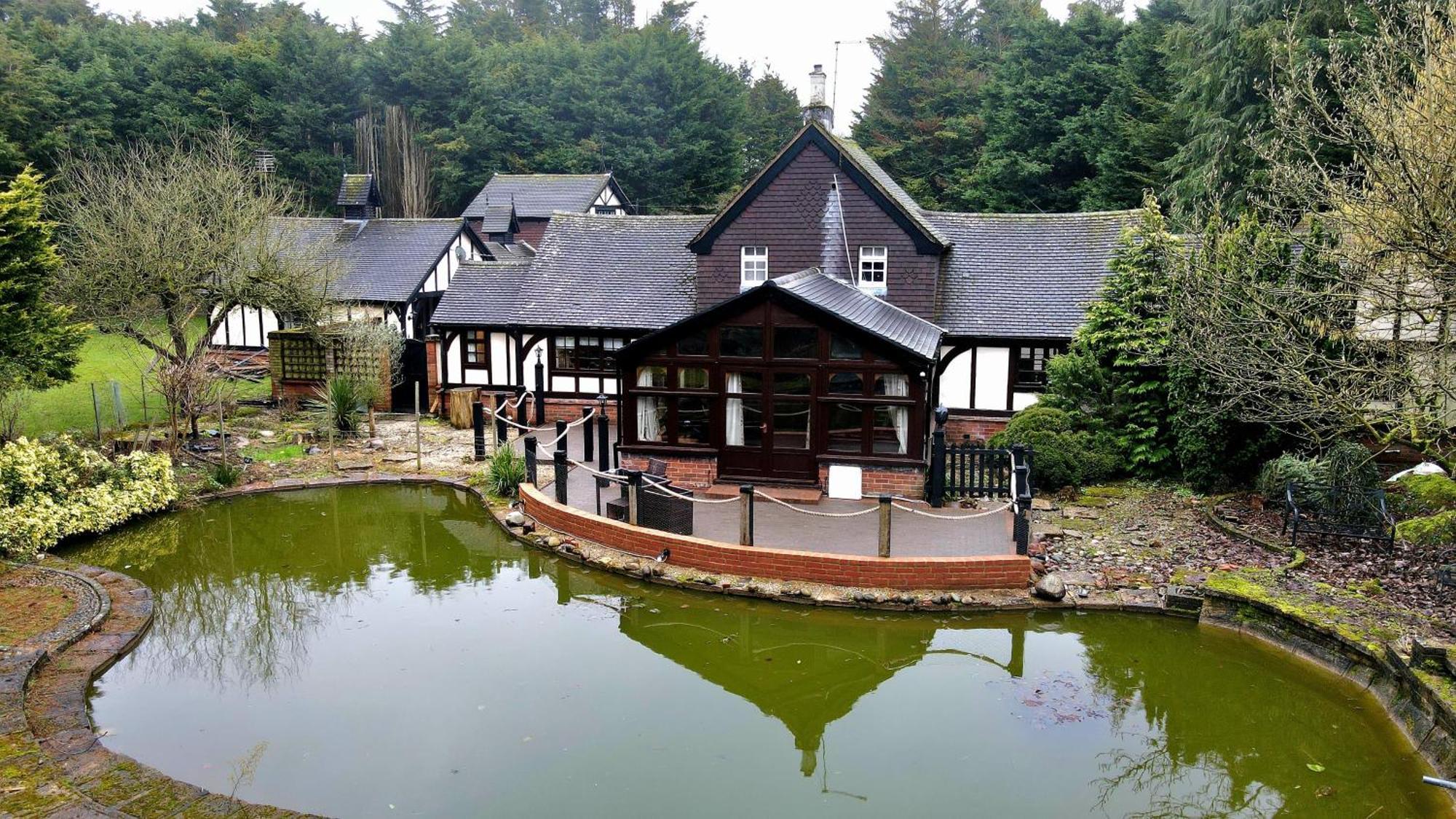 Beautiful Cottage In Brentwood Kelvedon Hatch Exteriör bild